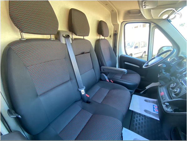 Peugeot Boxer 330 2.2 BHDI 120CV 10