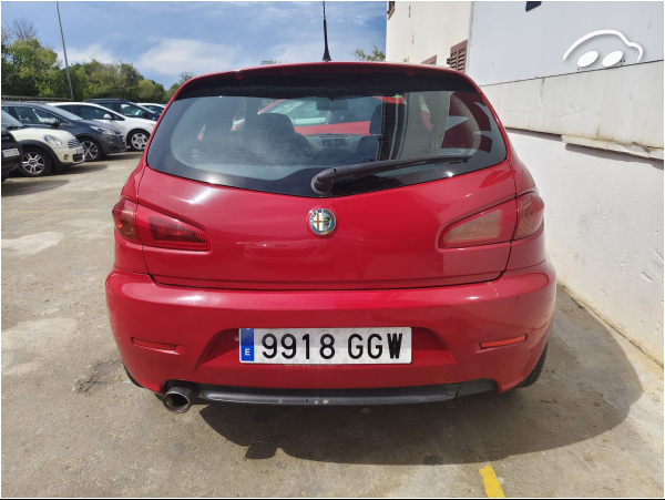 Alfa Romeo 147 1.6 5
