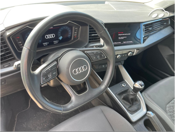 Audi A1 SPORT LINE BACK  5