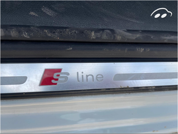 Audi A1 SPORT LINE BACK  10