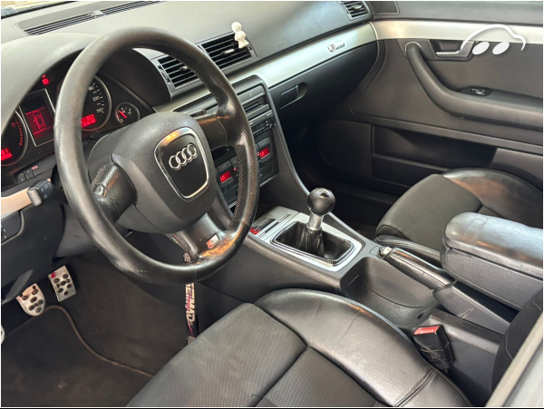 Audi A4 2.0 TDI 5