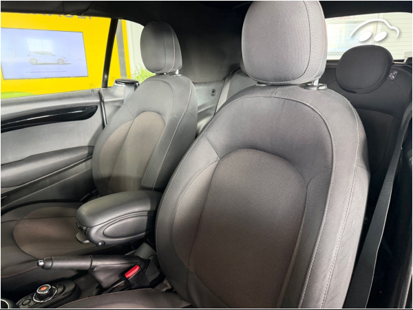 Mini Cooper Cabrio  4