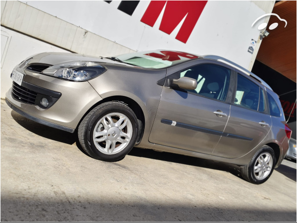 Renault Clio 1.5 GRAND TOUR 3