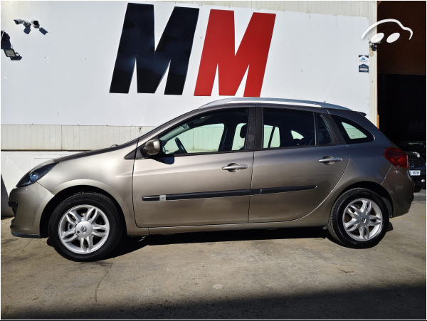 Renault Clio 1.5 GRAND TOUR 4