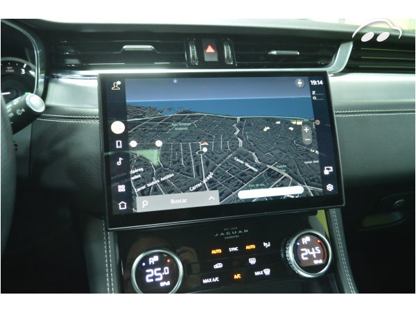 Jaguar F-Pace 2.0D I4 HEV - R-DYNAMIC-S 204 CV 10