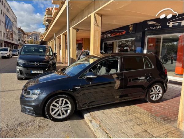 Volkswagen Golf 1.5 TSI ADVANCE  4