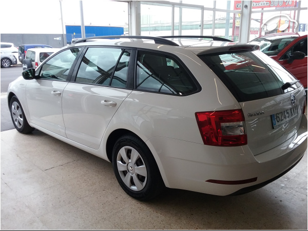 Skoda Octavia ACTIVE 3