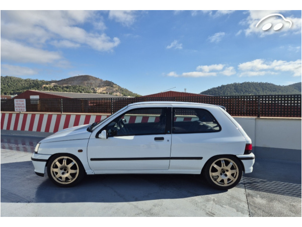Renault Clio 16V 1.8 1