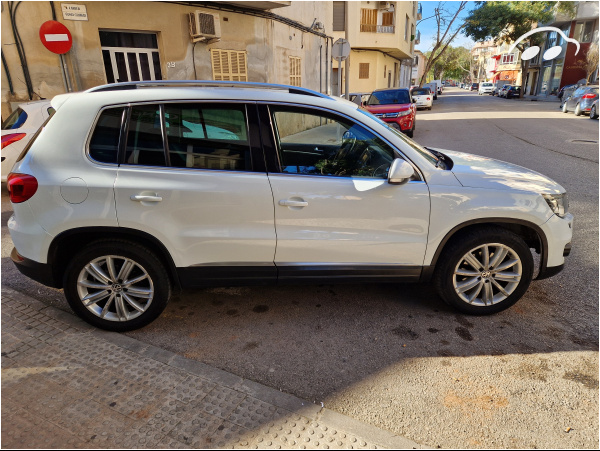Volkswagen Tiguan Sport Sport 2