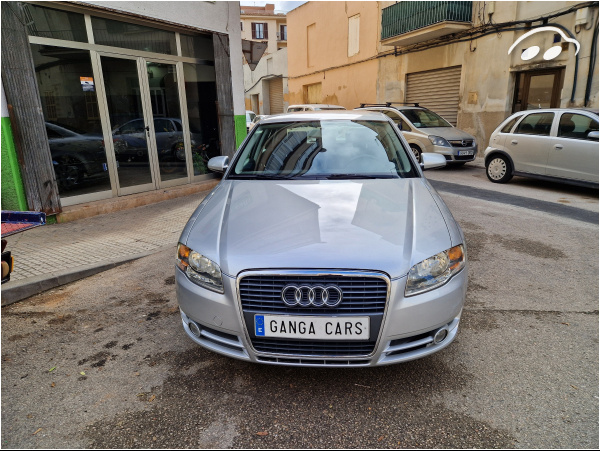 Audi A4 2.0 TDI 3