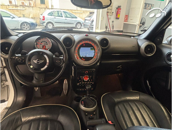 Mini Cooper Countryman S  7