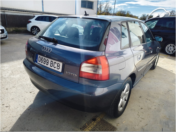 Audi A3 1.9 6