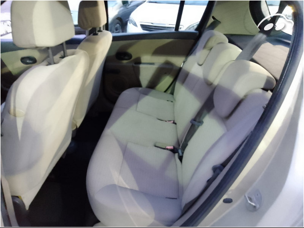 Renault Clio 1.5 DCI 10