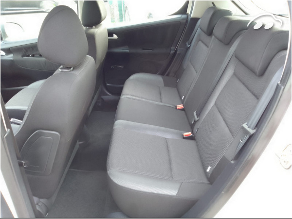 Peugeot 207 1.4 HDI  10