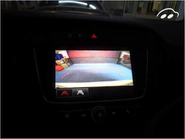 Opel Zafira 1.4 GASOLINA 9