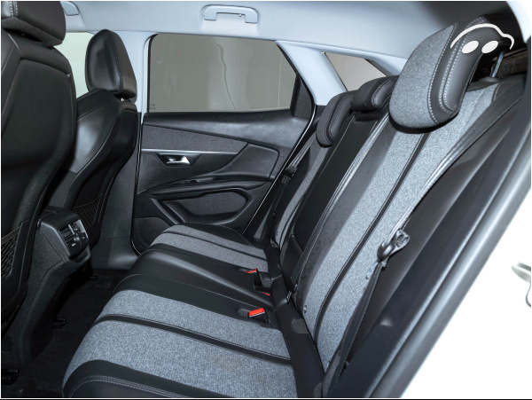 Peugeot 3008 AUTOMATICO ALLURE 1.6 TURBO 165CV 11