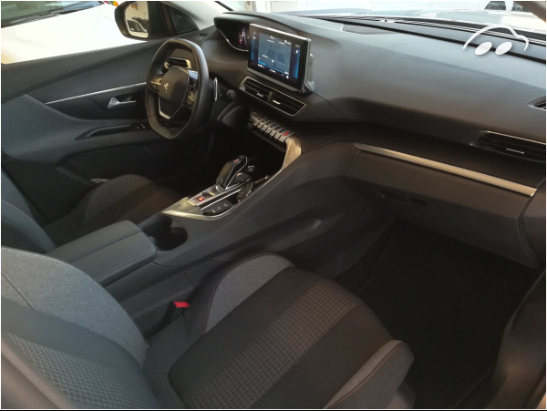 Peugeot 3008 ACTIVE 6