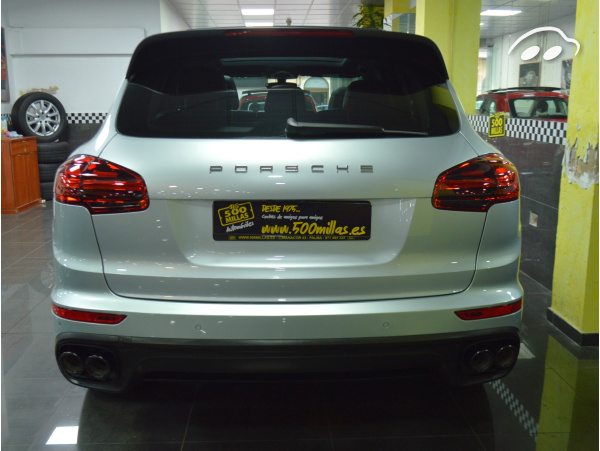 Porsche Cayenne 3.0 D  3