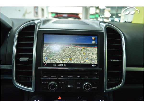 Porsche Cayenne 3.0 D  12