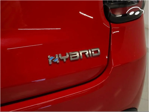 Fiat 600 1.2 MHEV 74KW SCT 100CV 5P 11