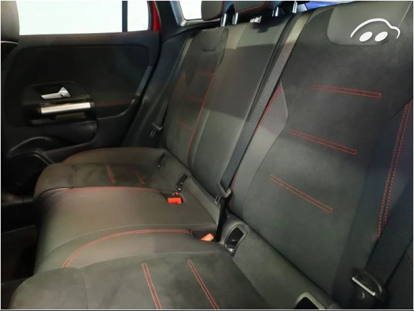 Mercedes-benz Clase GLA 250 E DCT 218CV 5P 11