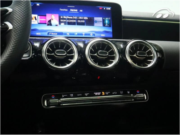 Mercedes-benz Clase A A 250 E SEDAN PHEV DCT 218CV 4P 4