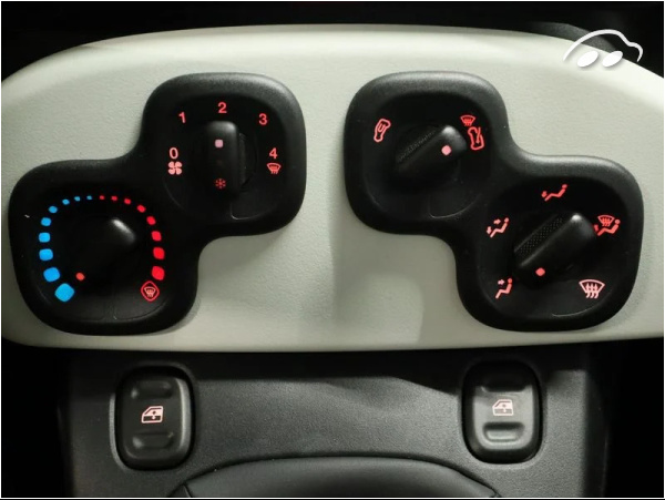 Fiat Panda 1.9 MHEV PANDINA 70 CV 5P 11