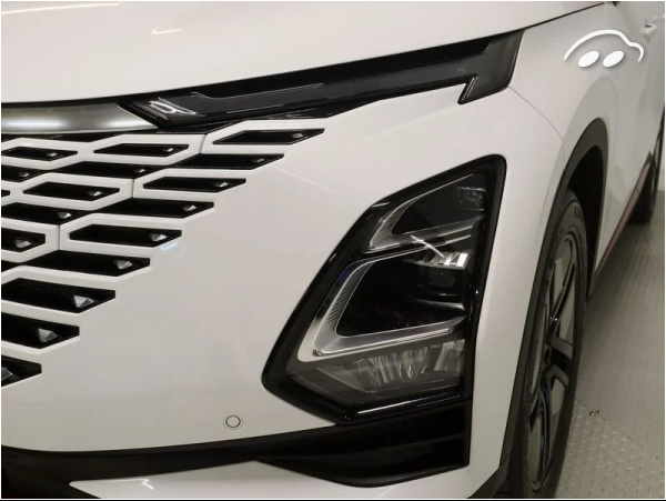 Omoda OMODA 5 1.6 T-GDI DCT PREMIUM 185CV 5P 9