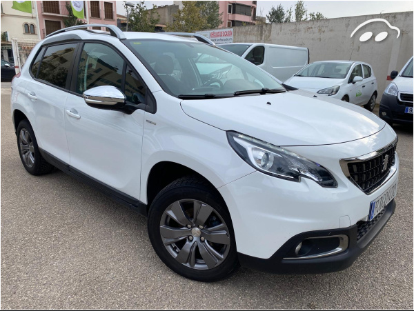 Peugeot 2008 SIGNATURE 1.5 BHDI 100CV 5P 1