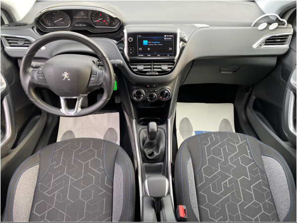 Peugeot 2008 SIGNATURE 1.5 BHDI 100CV 5P 10