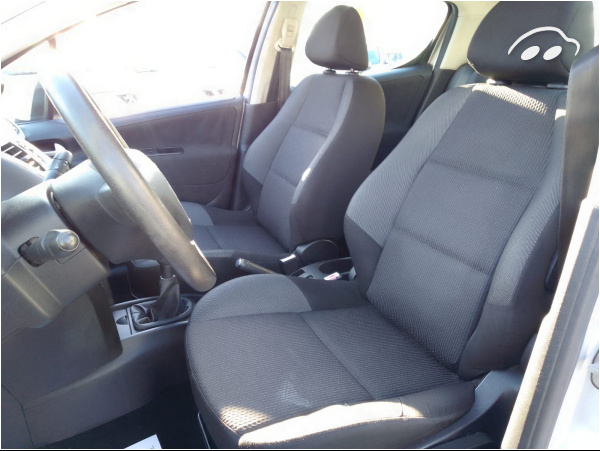 Peugeot 207 1.4  8