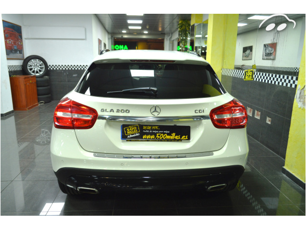 Mercedes-benz Clase GLA 200 CDI URBAN 4