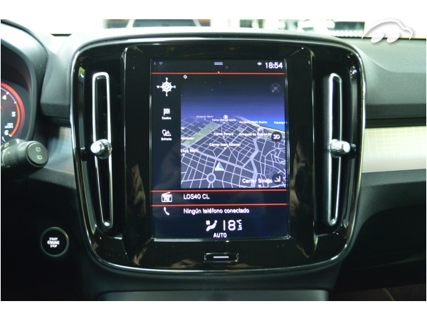 Volvo Xc40 2.0 D3 MOMENTUM PRO  11