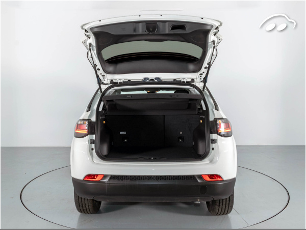 Jeep Compass 1.5 MHEV 96KW NIGHT EAGLE FWD DDCT 5P 8