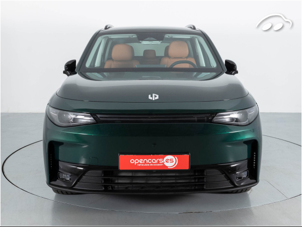 Leapmotor C10 HYBRID ENCHUFABLE AUTORECARGABLE AUTOMATICO DESIGN REEV 2