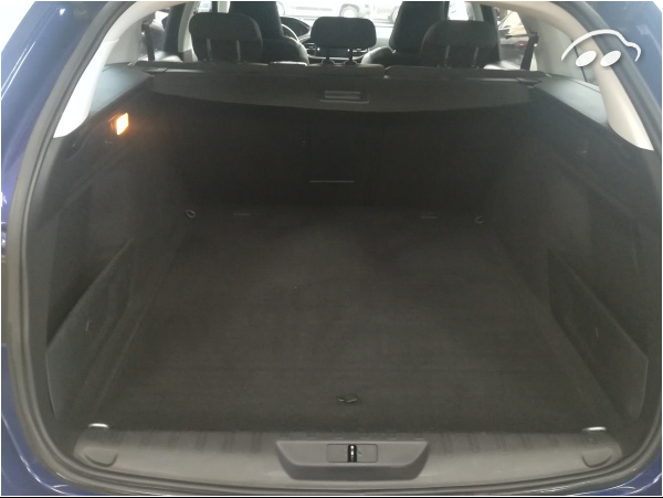 Peugeot 308 Sw 1.5 7