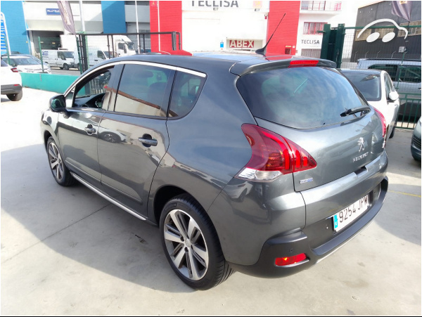 Peugeot 3008 1.6 HDI  3