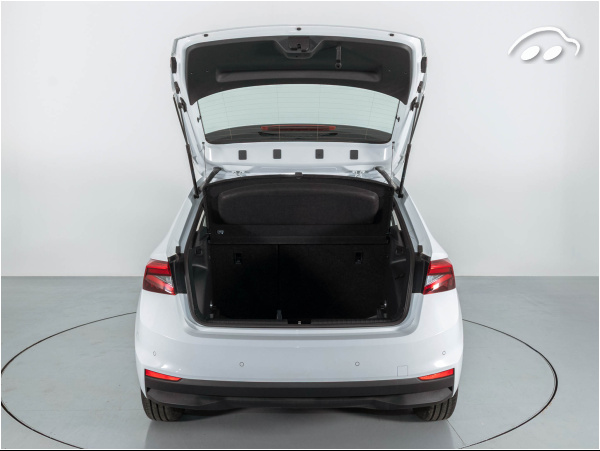 Skoda Fabia AMBITION 1.0 MPI 80CV 8