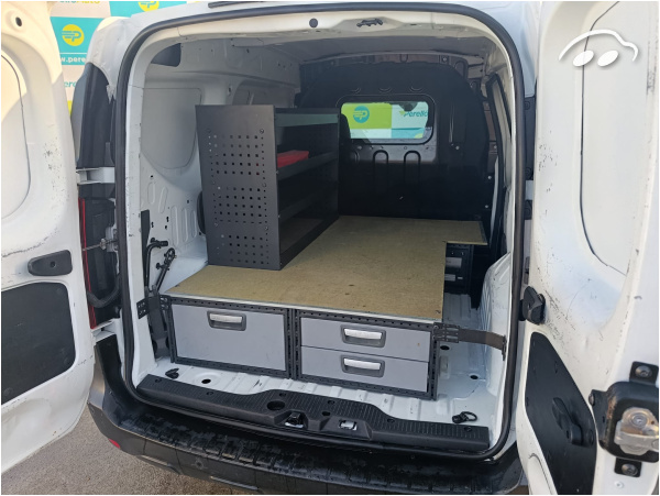 Renault Express 1.5 BLUE DCI 75 CV 4