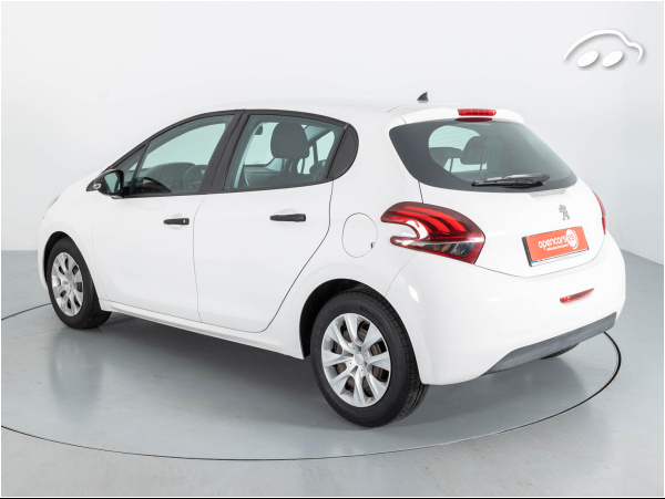 Peugeot 208 ACCES 1.6 TURBODIESEL 75CV 3