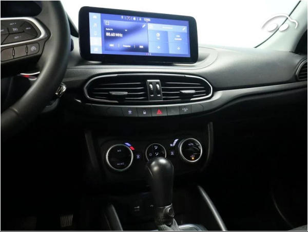 Fiat Tipo 1.5 HYBRID MHEV DCT GARMIN 130CV 5P 3
