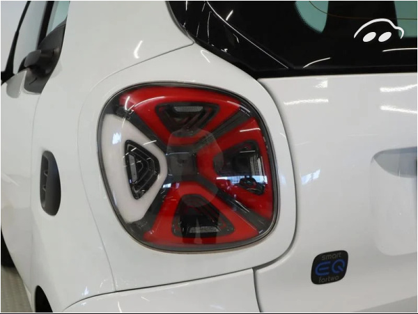 Smart Fortwo BEV 18KWH EQ COUPE BATTERY 82 3P 11