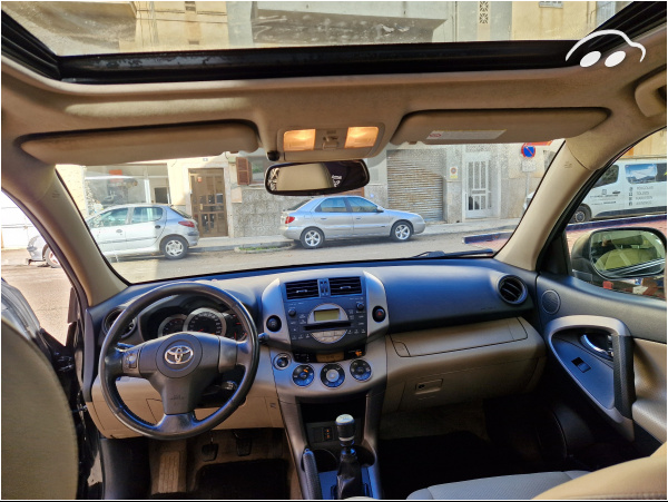 Toyota Rav4 Ejecutive 9