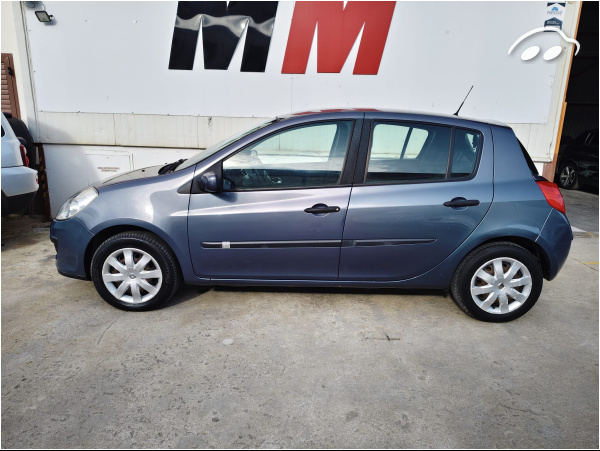 Renault Clio 1.4i 4