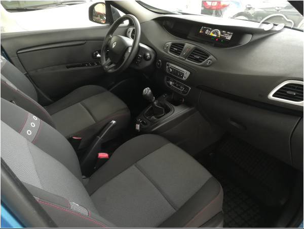 Renault Scénic 1.5 6