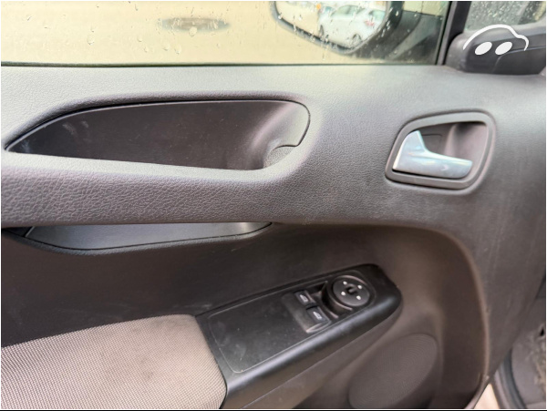 Ford Tourneo courier  6