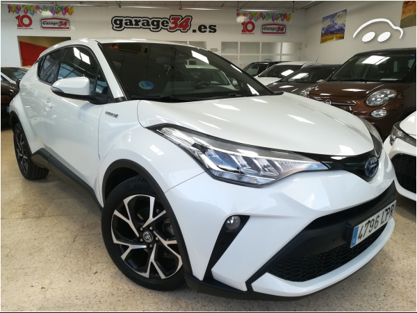 Toyota C-HR ACTIVE 2