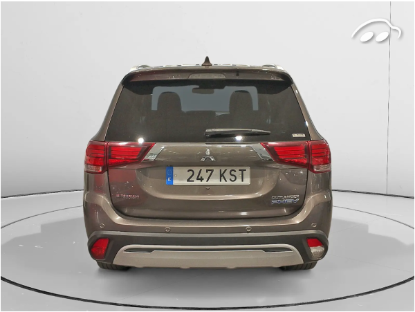 Mitsubishi Outlander 2.4 PHEV Kaiteki 4WD 3