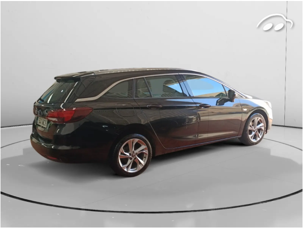 Opel Astra 1.2 Turbo Buisiness Elegance 2