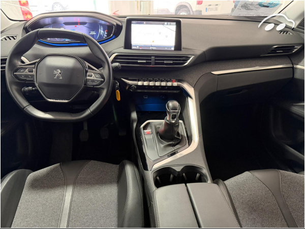 Peugeot 3008 SUV 1.5 BLUEHDI 96KW 130CV SS ALLURE 8